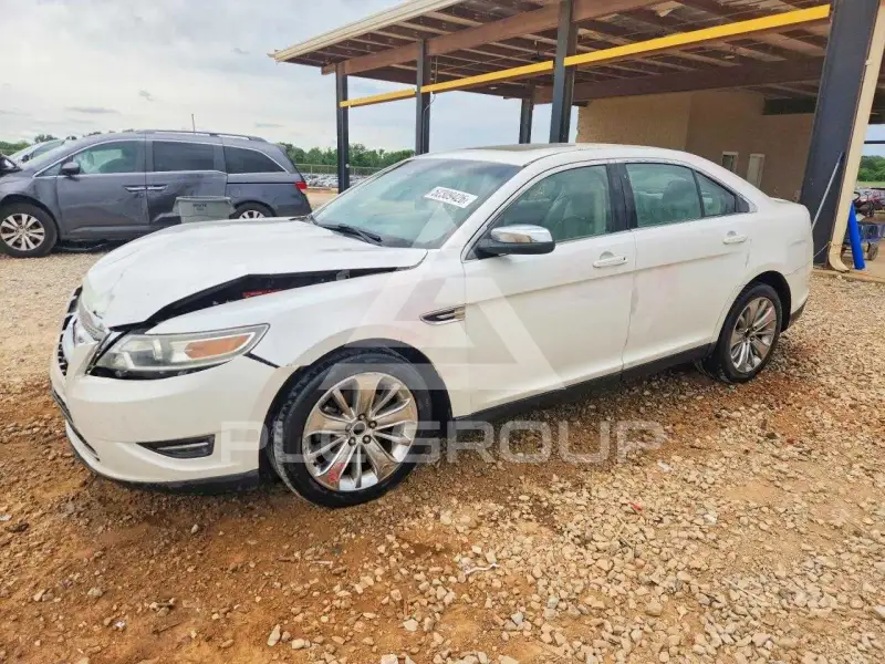 2011 Ford TAURUS фото