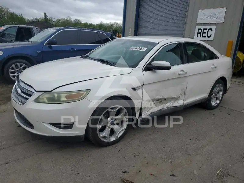 2011 Ford TAURUS фото