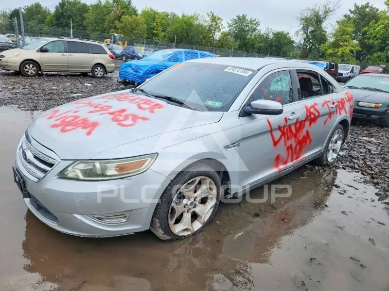2011 Ford TAURUS photo