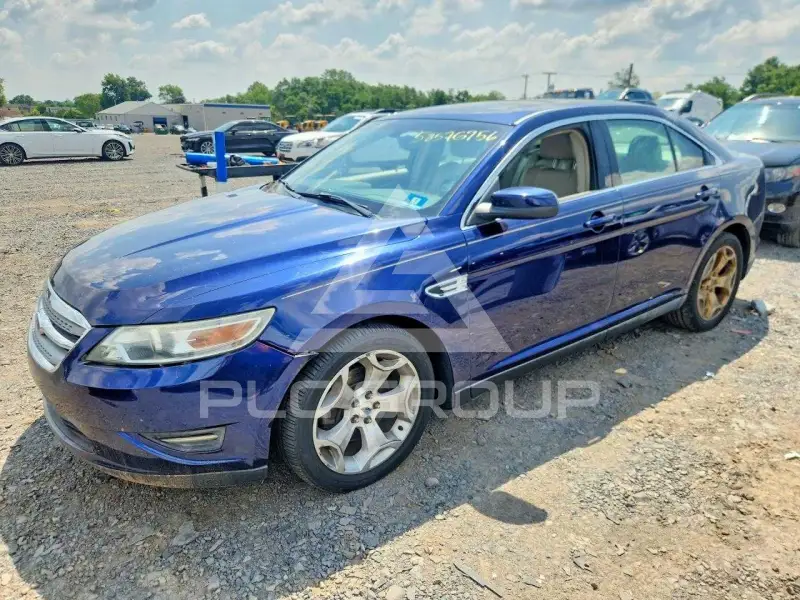 2011 Ford TAURUS фото