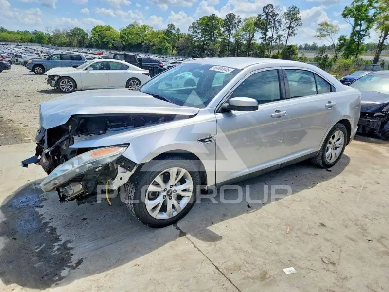 2011 Ford TAURUS photo