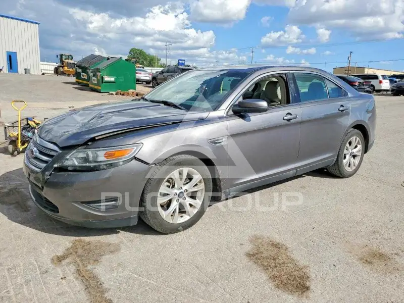 2011 Ford TAURUS фото