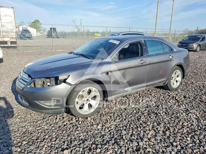 2011 Ford TAURUS фото