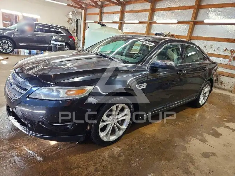 2011 Ford TAURUS photo