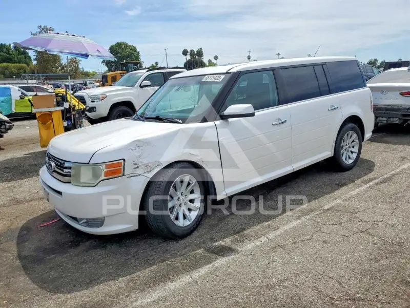 2011 Ford FLEX photo
