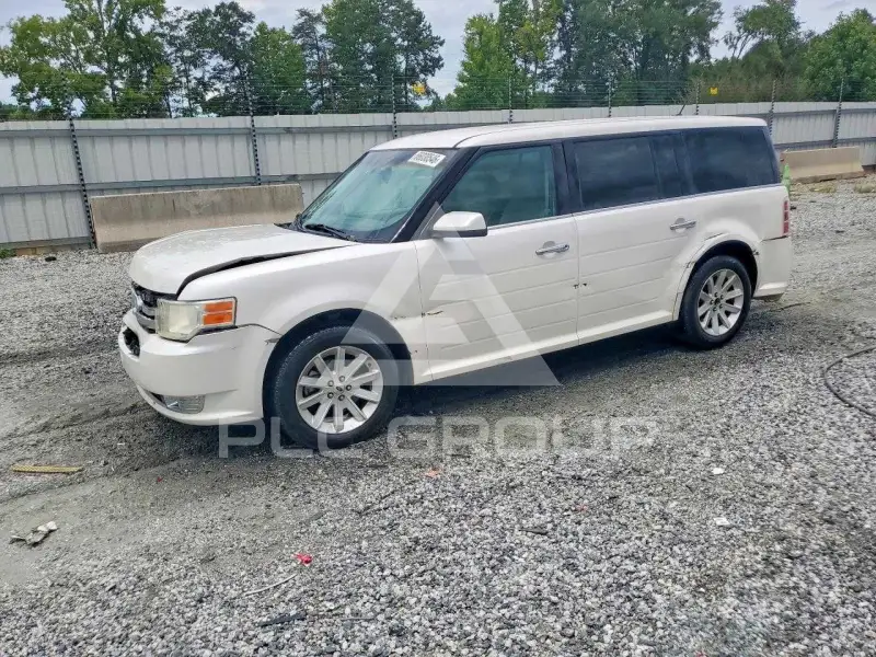 2011 Ford FLEX photo