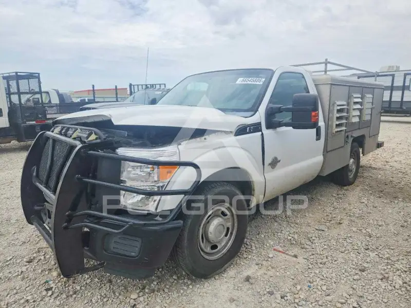 2011 Ford F-350 фото