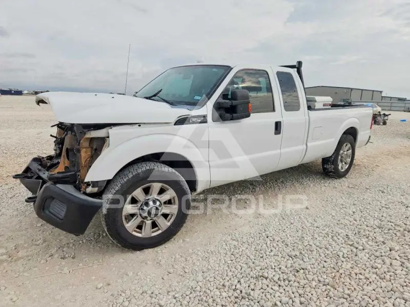 2011 Ford F-250 фото