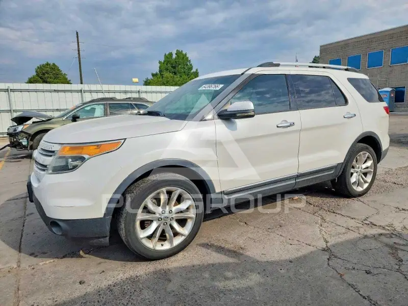 2011 Ford EXPLORER фото