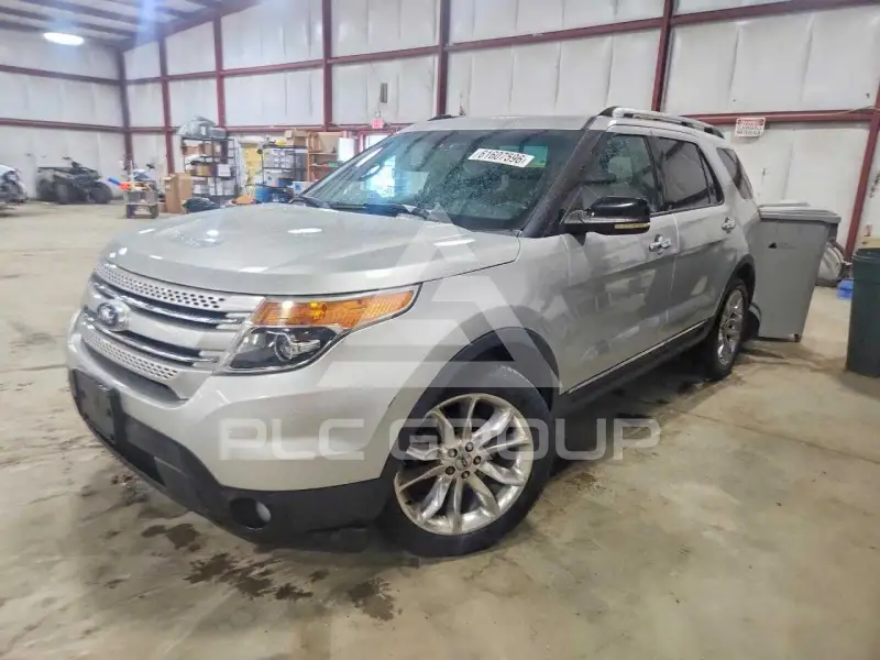 2011 Ford EXPLORER photo