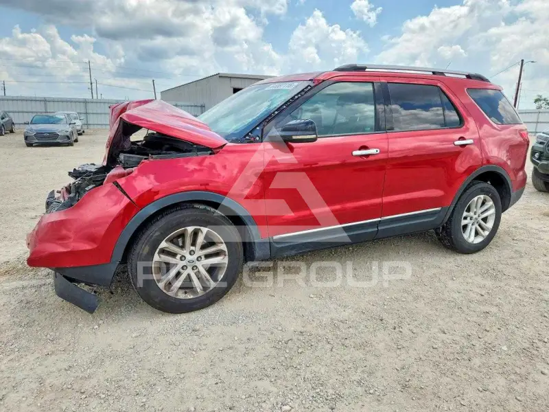 2011 Ford EXPLORER photo