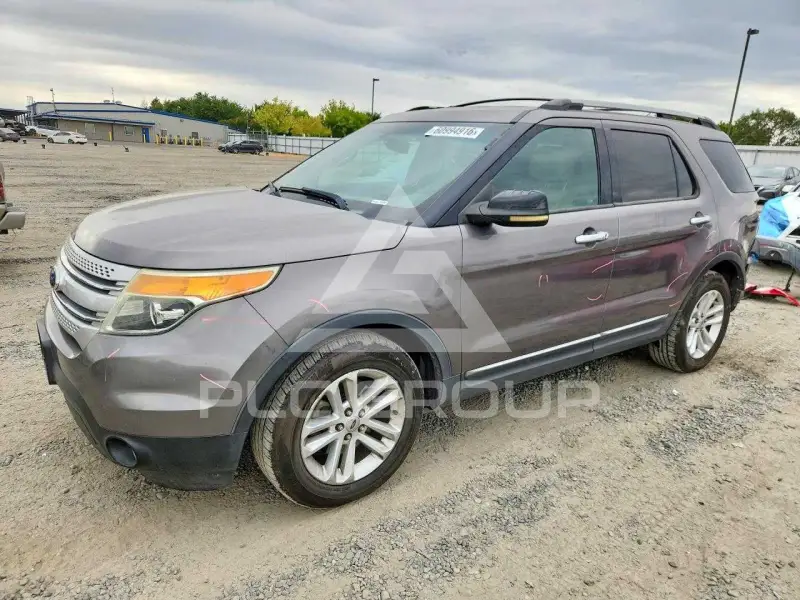 2011 Ford EXPLORER фото