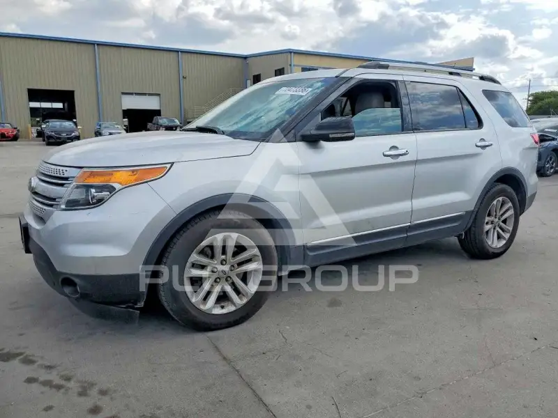 2011 Ford EXPLORER фото
