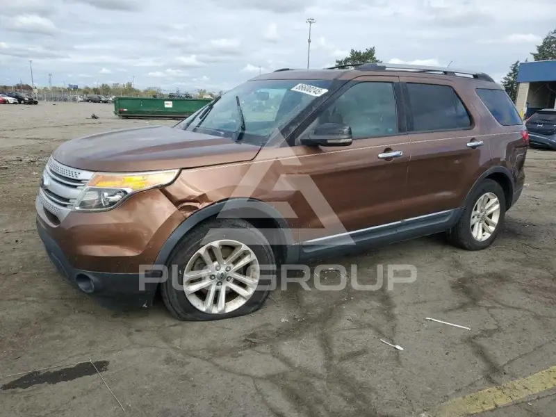 2011 Ford EXPLORER photo