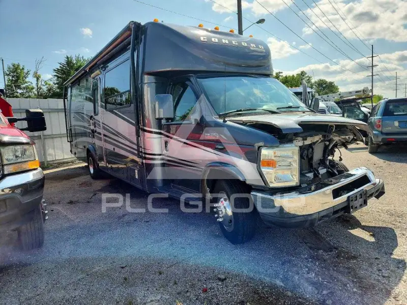 2011 Ford ECONOLINE фото