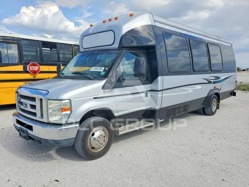 2011 Ford ECONOLINE photo