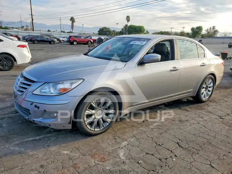 2011 Hyundai Genesis фото