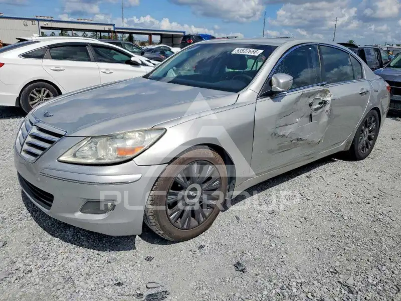2011 Hyundai Genesis фото