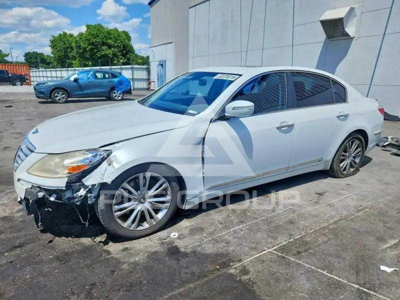 2011 Hyundai Genesis фото