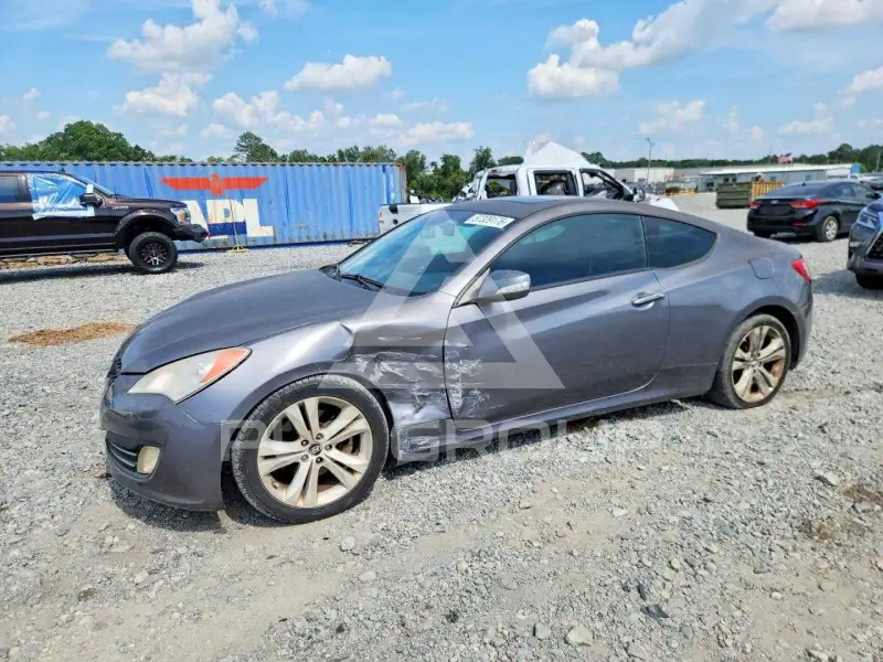 2011 Hyundai Genesis фото