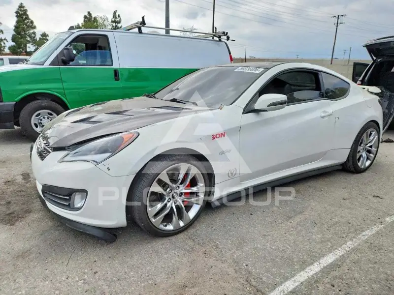 2011 Hyundai Genesis фото