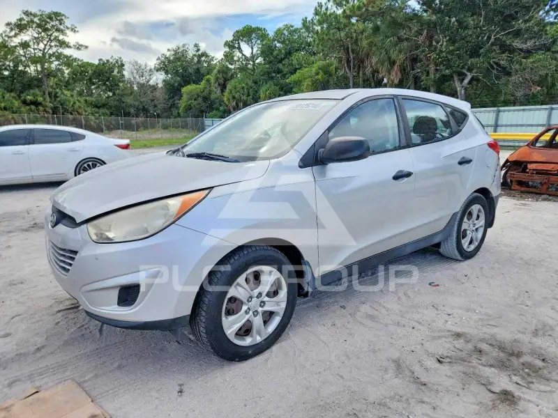 2011 Hyundai Tucson photo
