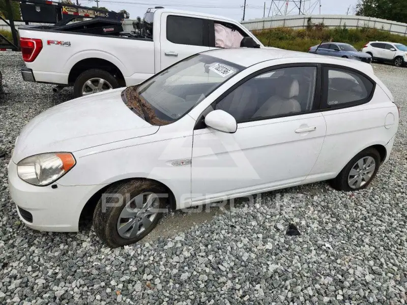 2011 Hyundai Accent фото