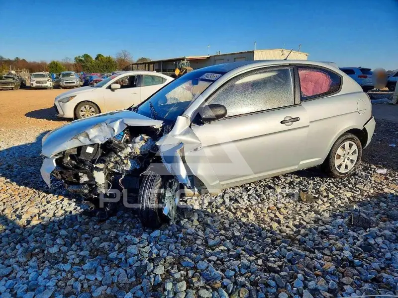 2011 Hyundai Accent фото