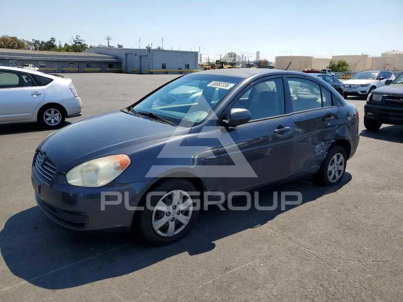 2011 Hyundai Accent фото