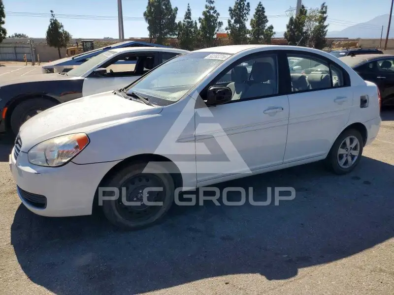 2011 Hyundai Accent фото
