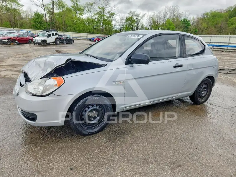 2011 Hyundai Accent фото