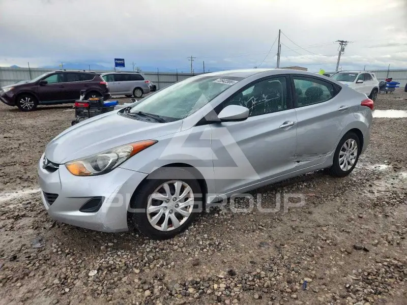 2011 Hyundai Elantra photo