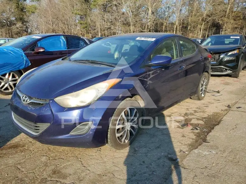 2011 Hyundai Elantra фото