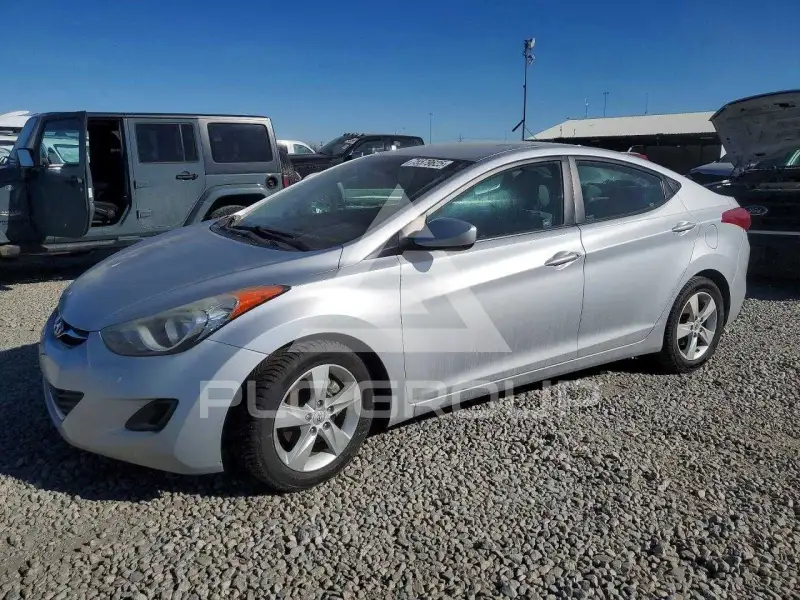 2011 Hyundai Elantra фото