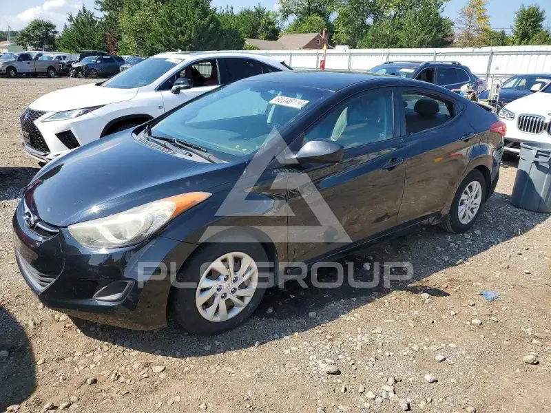2011 Hyundai Elantra photo