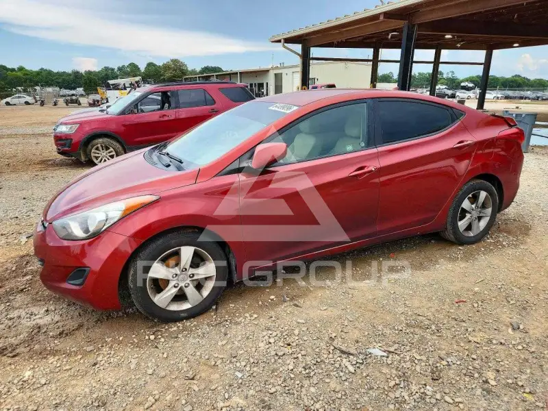 2011 Hyundai Elantra фото
