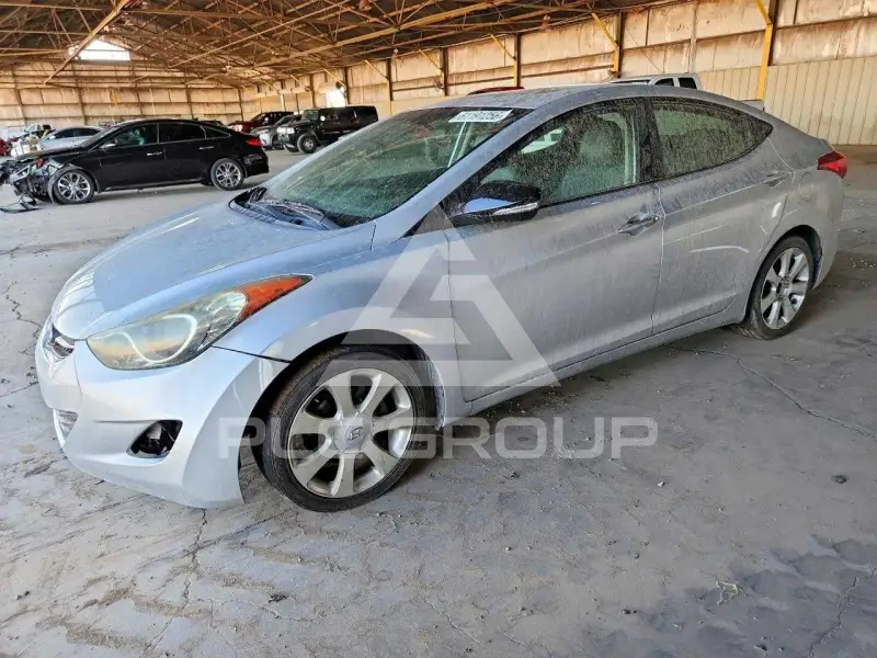 2011 Hyundai Elantra photo