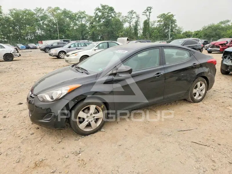 2011 Hyundai Elantra фото