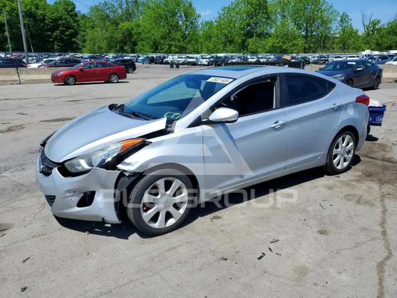 2011 Hyundai Elantra фото