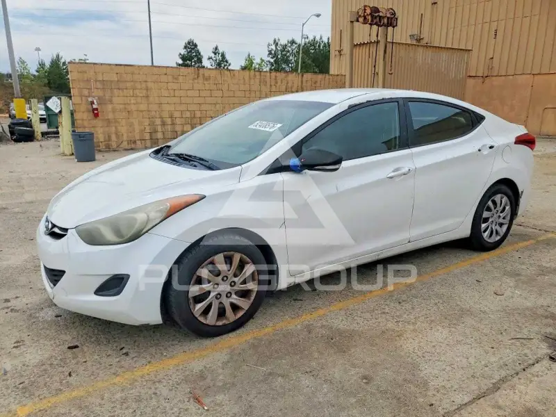 2011 Hyundai Elantra photo
