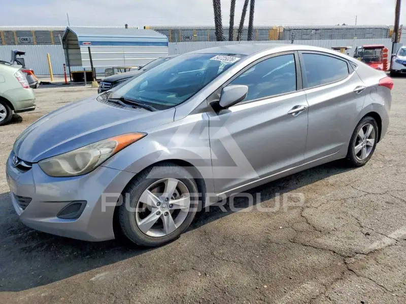 2011 Hyundai Elantra фото