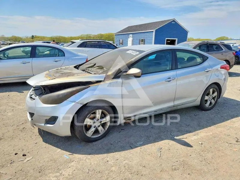 2011 Hyundai Elantra фото
