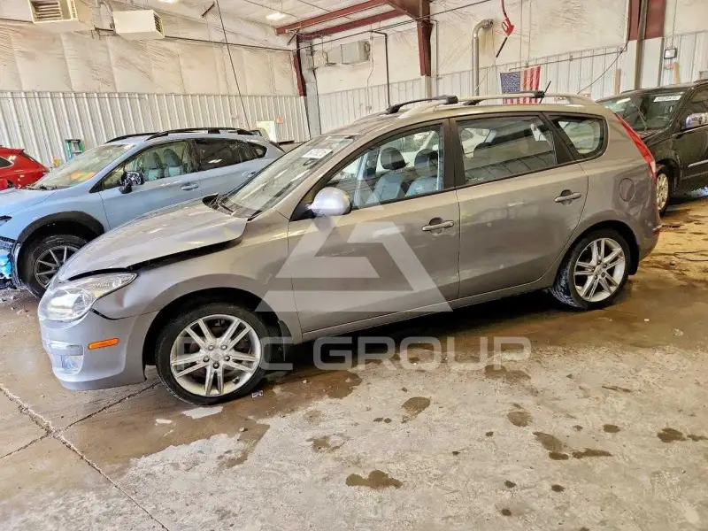 2011 Hyundai Elantra фото