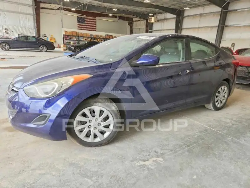 2011 Hyundai Elantra photo