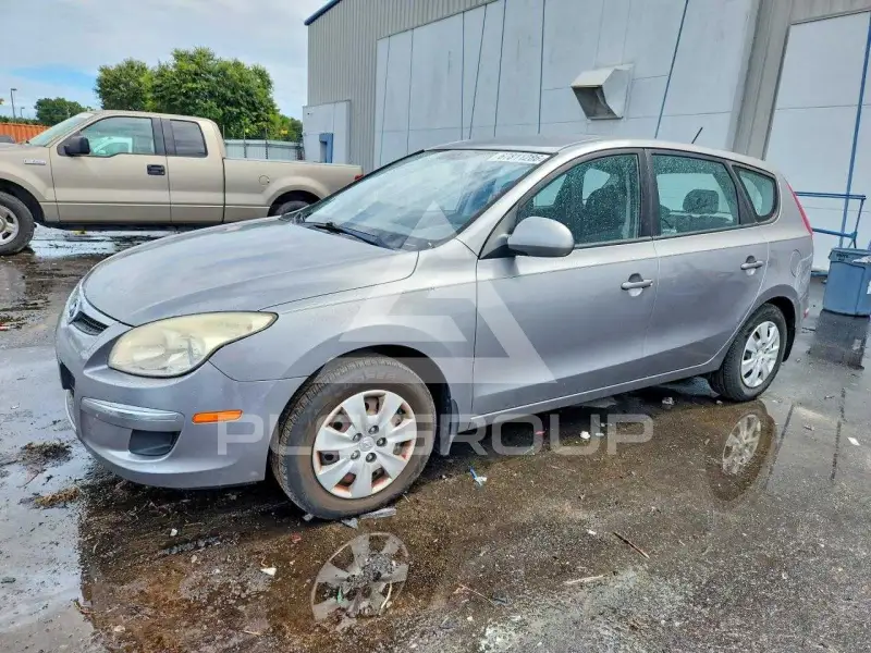 2011 Hyundai Elantra фото