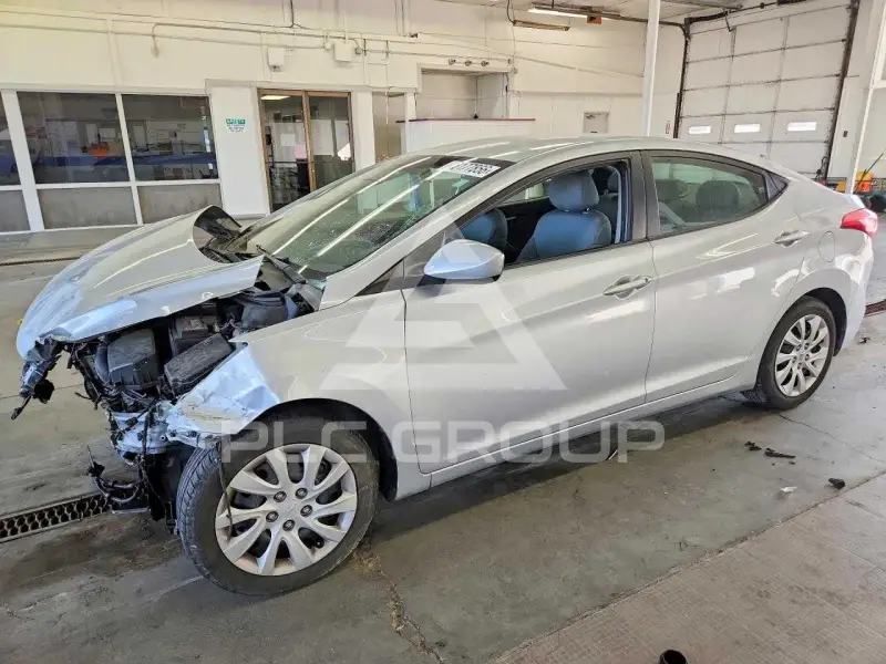 2011 Hyundai Elantra фото