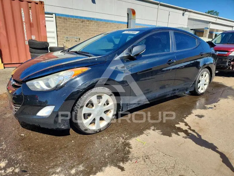 2011 Hyundai Elantra photo