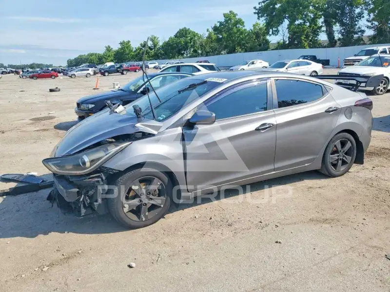2011 Hyundai Elantra photo