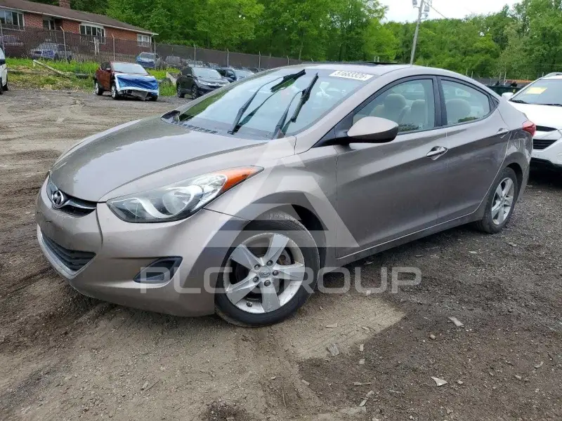 2011 Hyundai Elantra фото