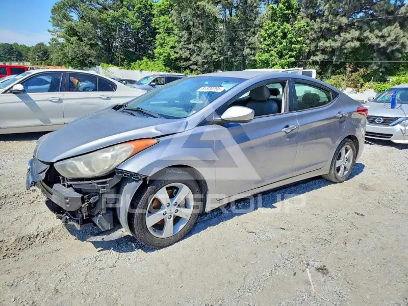 2011 Hyundai Elantra фото